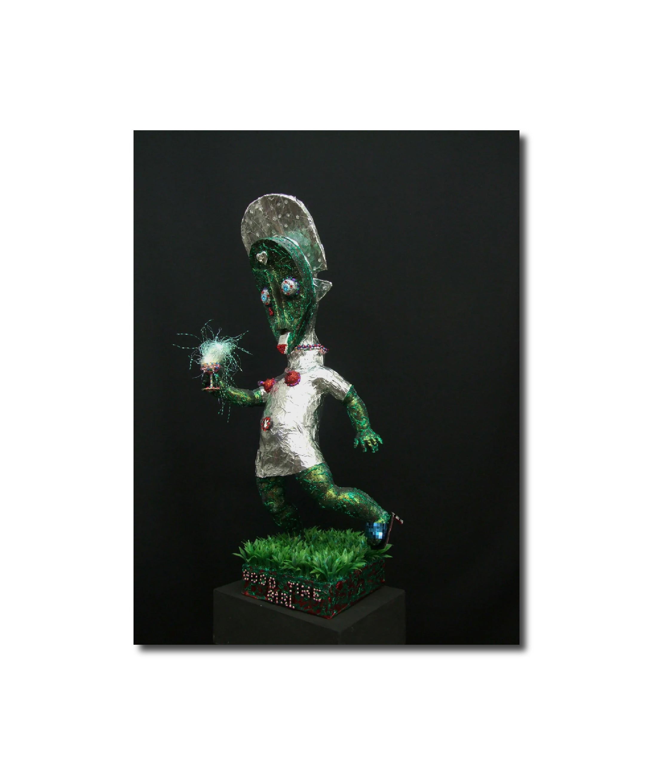 Art Figurative Mixed Media Sculpture " Good Time Girl " Andru Fijalkowski
